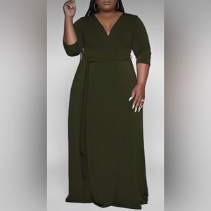 Plus Size V-Neck Maxi Dress